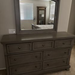 King Bedroom Set