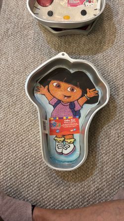 Dora Cake Pan
