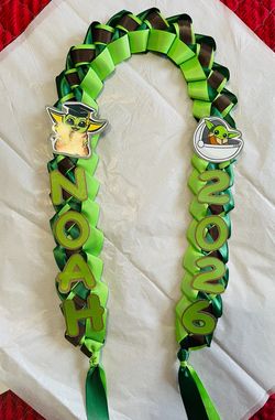 Graduation leis