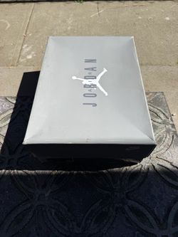 Air Jordan 11 Cool Grey