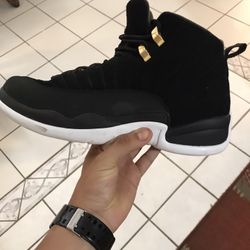 Jordan 12 “Reverse Taxi”