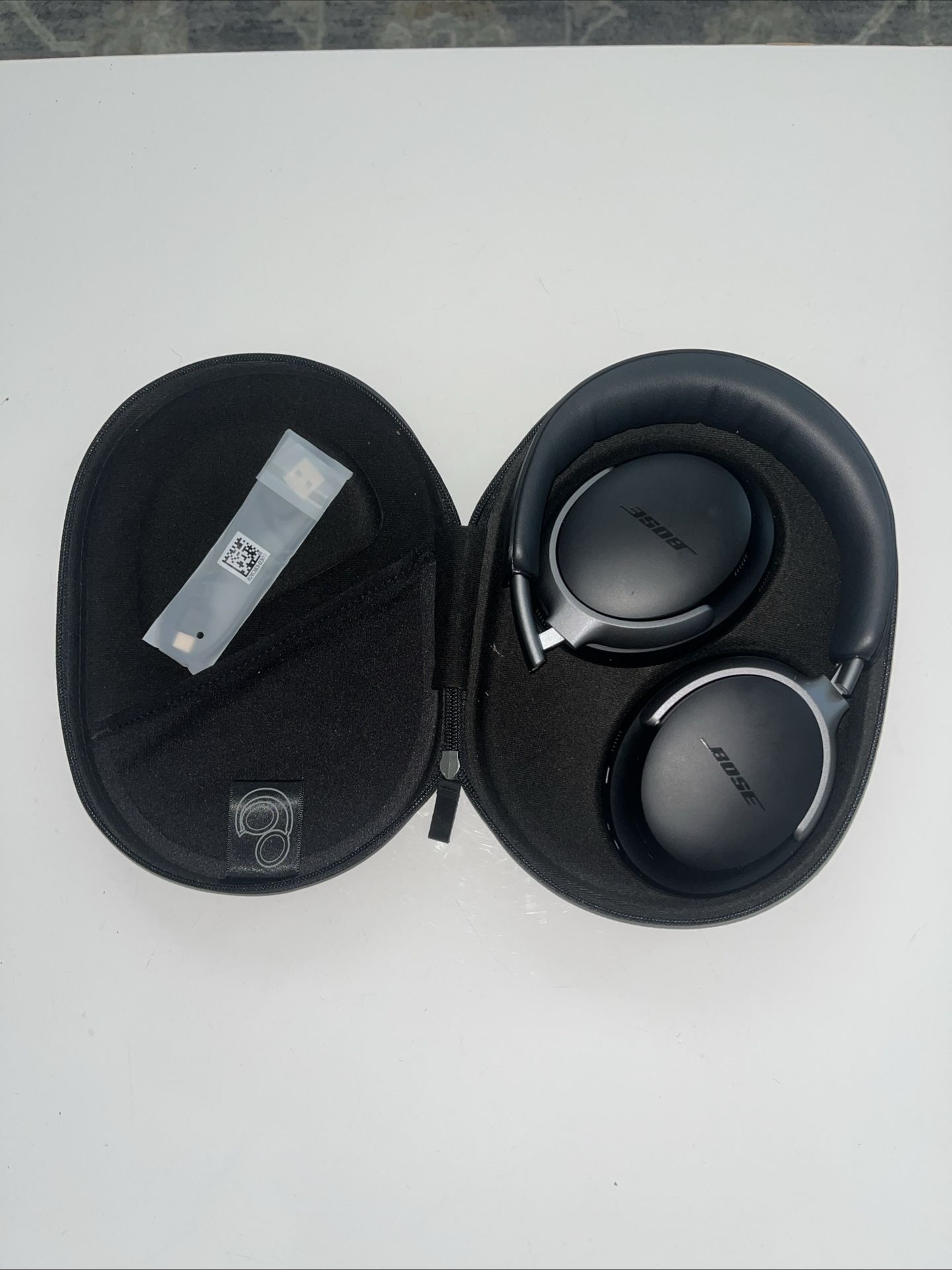 Bose QuietComfort Ultra Headphones - Black