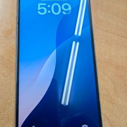 iPhone 16 Plus 256GB Unlocked Green