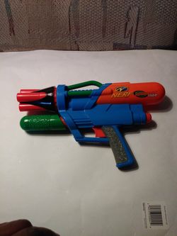 Vintage Nerf SUPERMAXX Gun pump action