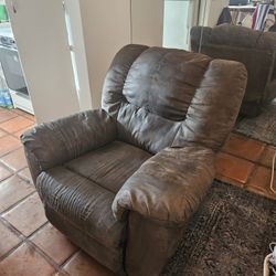 Recliner