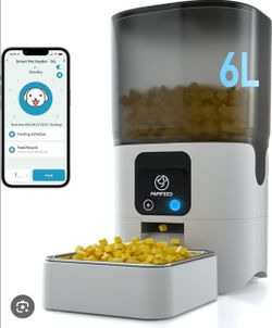 PAPIFEED Smart Automatic Cat Feeder: WiFi Pet Feeder with APP Control for Remote Feeding