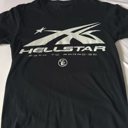 medium black hellstar t shirt 