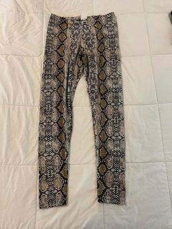 snake print leggings