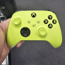 XBOX Controller. ASK FOR RYAN