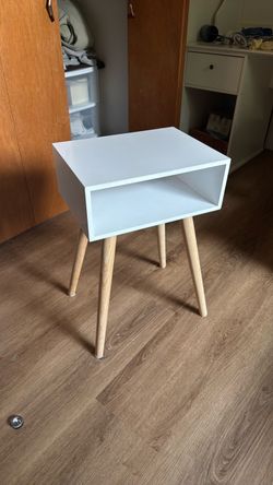 White Bedside table