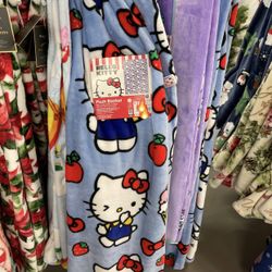 Hello Kitty Blanket 