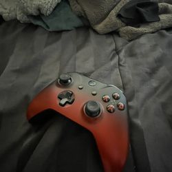 Xbox 360 Games And Xbox One Controller 