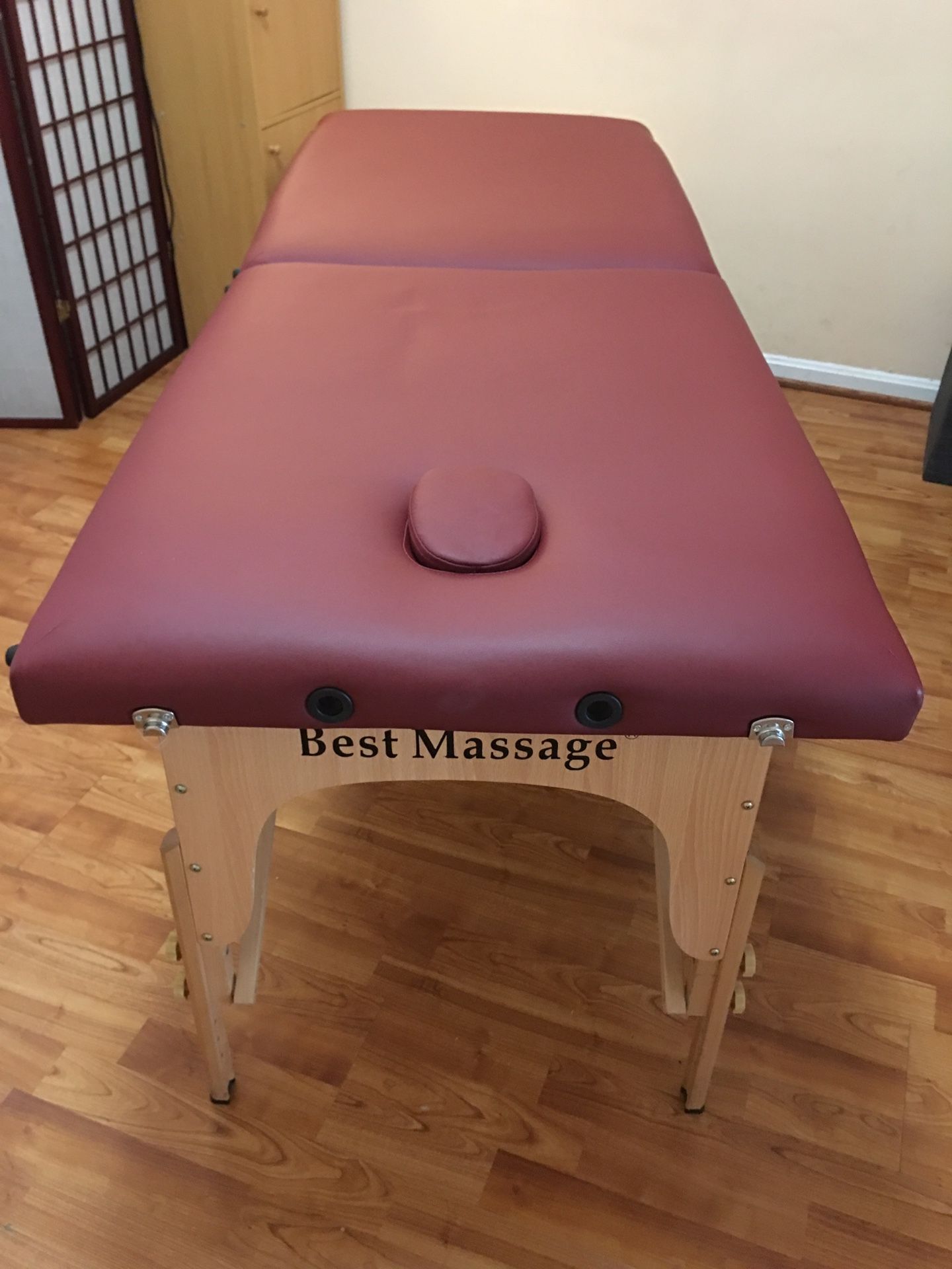 Excellent Massage table $50