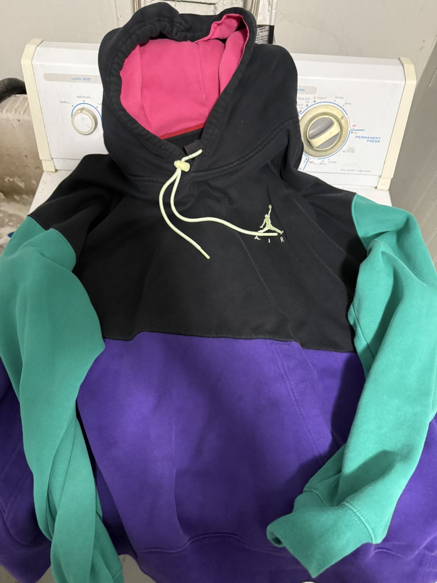 Jordan Hoodie  & Accessories