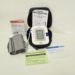 Omron Blood Pressure Monitor - FOR PARTS ONLY - Upper Arm - HEM711ACN