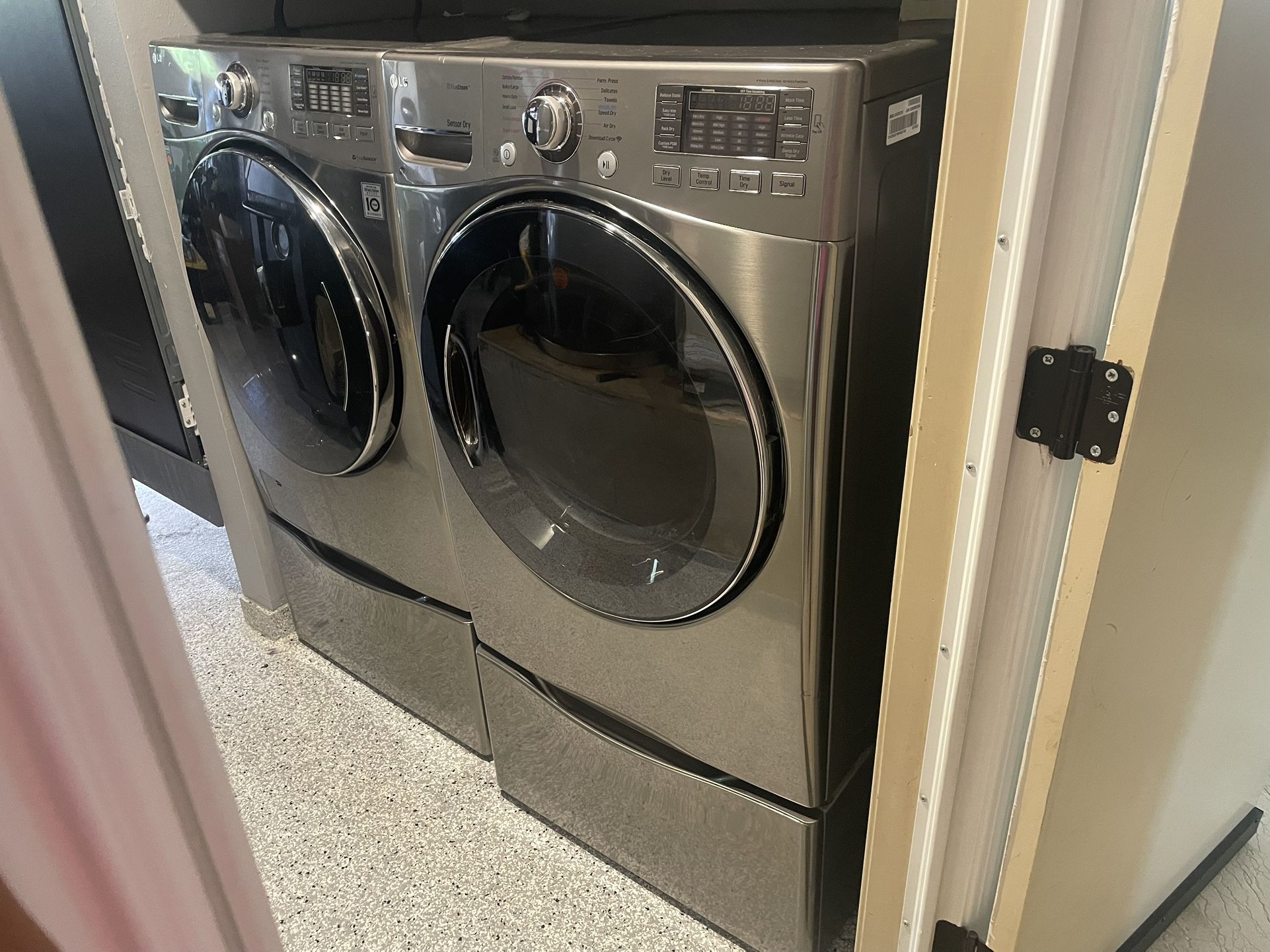 LG Washer & Dryer