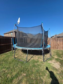 Trampoline