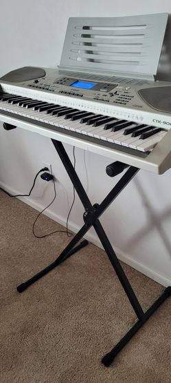 Casio CTK-900 Synthesizer Electronic Keyboard for Sale in