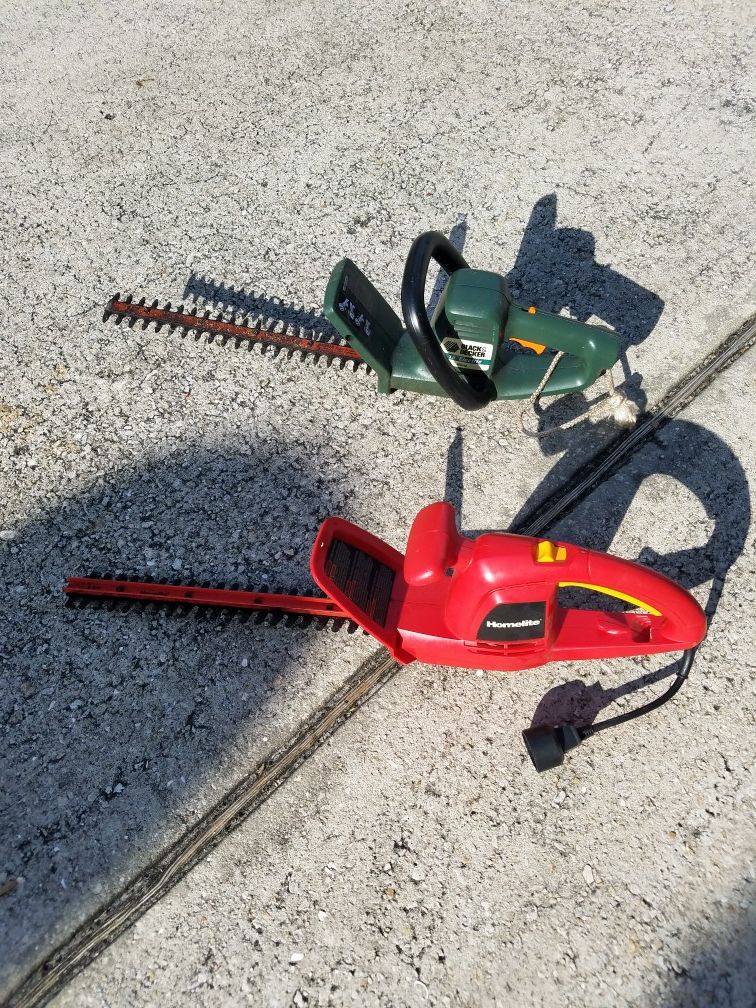 Electric hedge trimmers