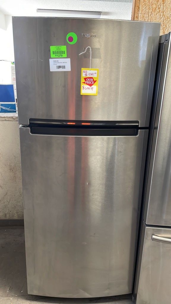 WHIRLPOOL WRT518SZFM 18 cu. ft. Top Freezer Refrigerator for Sale in