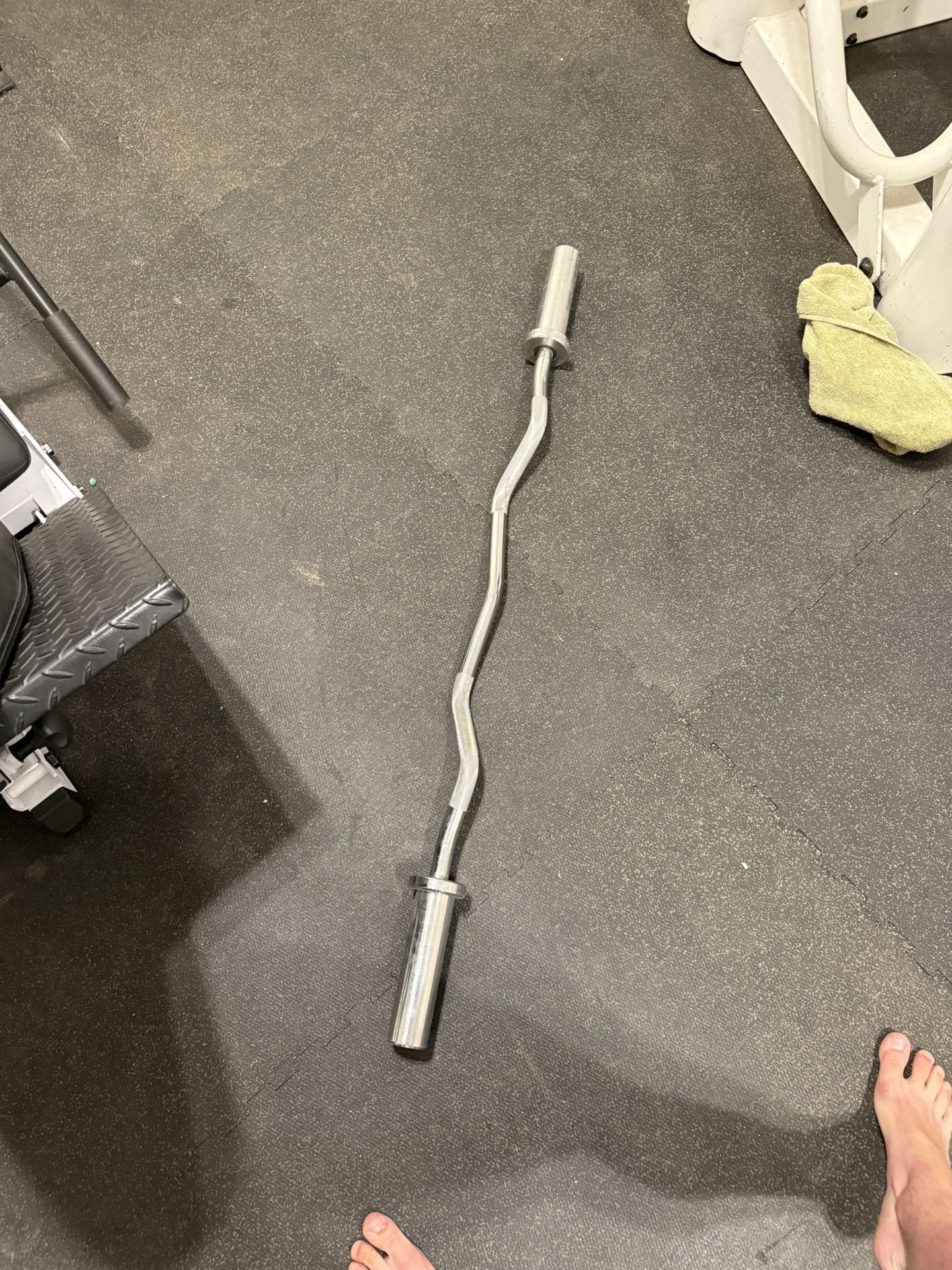 EZ Curl Bar