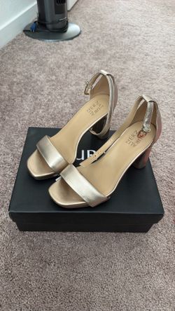 Women’s high heels