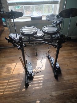 TDX 18 Aroma electriconic drum set