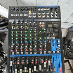 Yamaha Mixer 