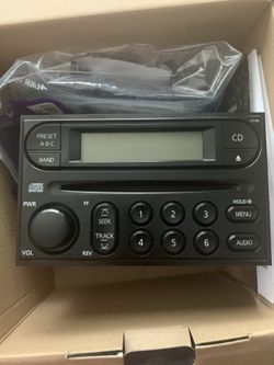 Nissan 06 Xterra stock stereo