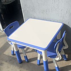 White and Blue Children's Table with 2 Chairs