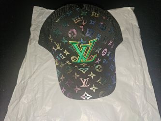 L,:,V Designer Cap