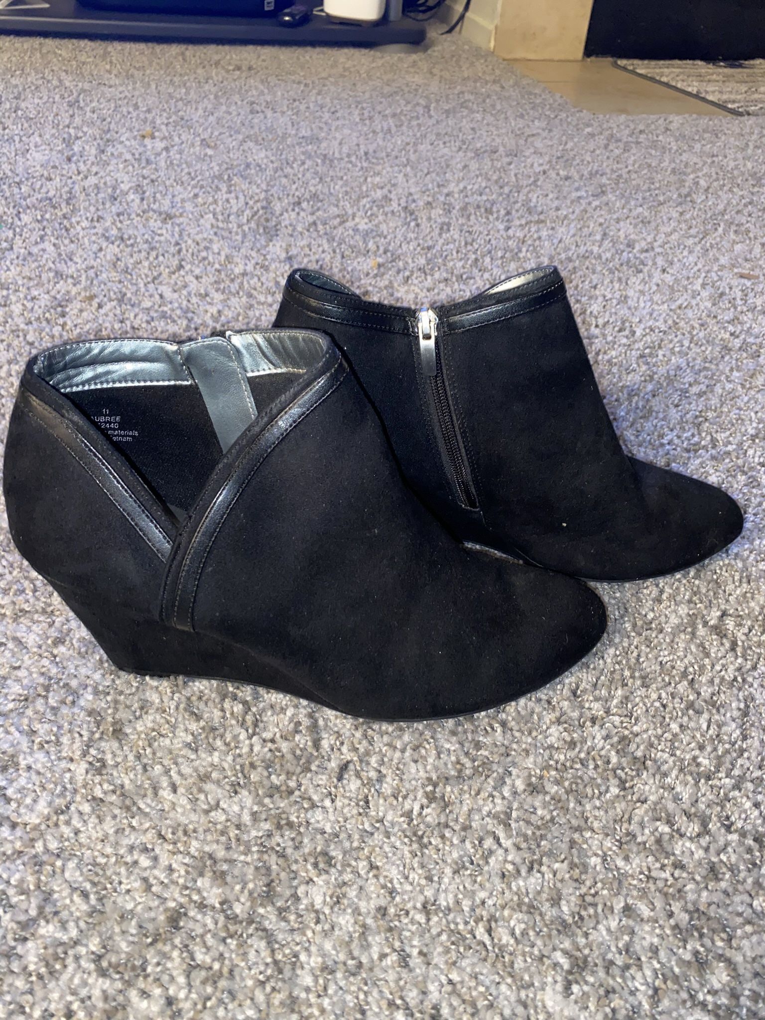Black Booty Boots