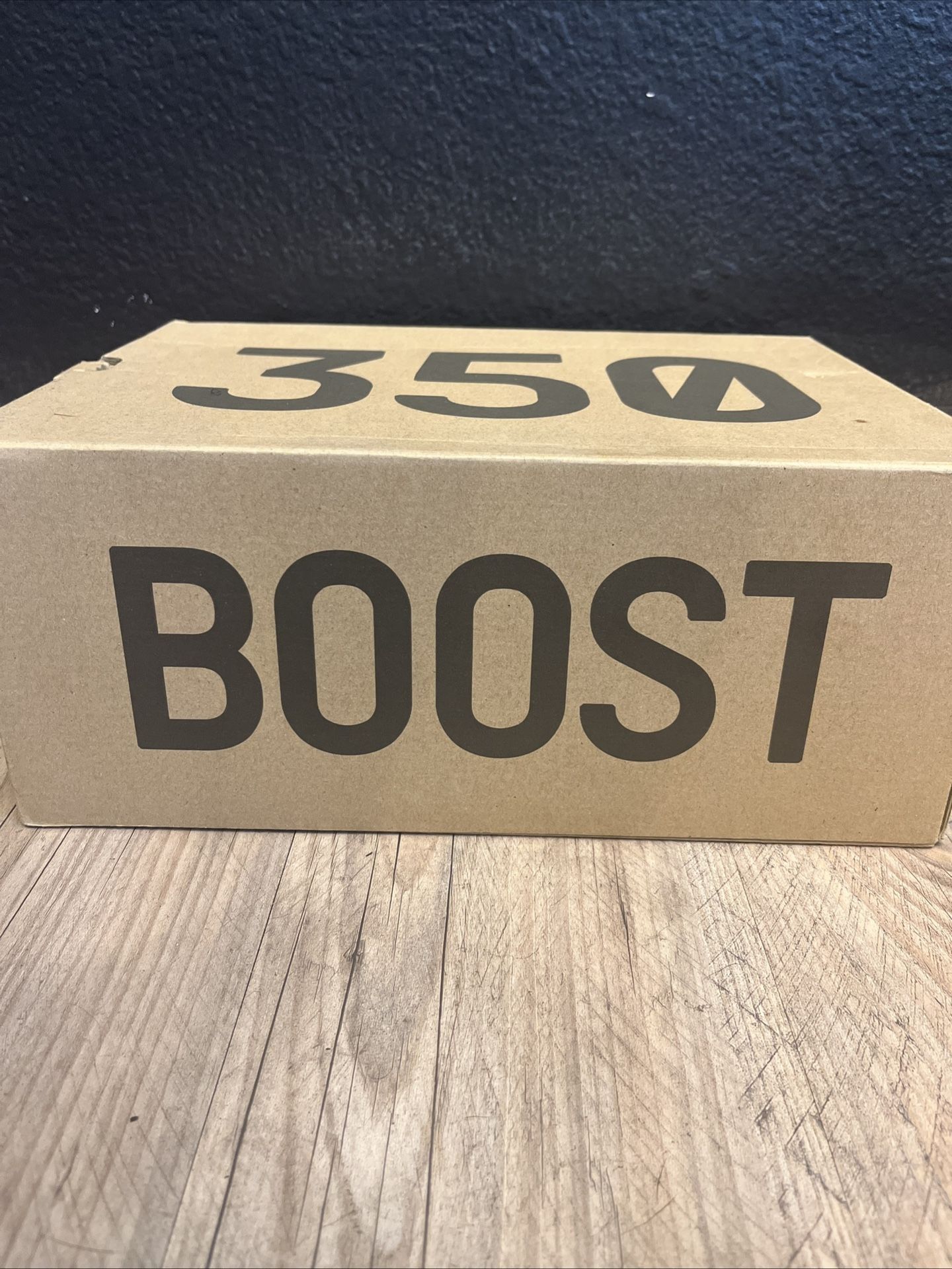 AUTHENTIC Adidas Yeezy Boost 350 V2 ‘Mono Clay’ GW 2870 Sz 8 CLEAN