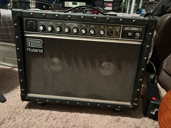 Roland Jazz Chorus 77