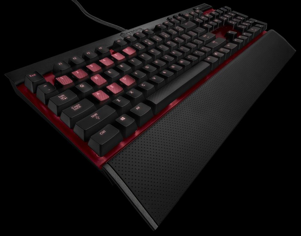 Corsair Mechanical Gaming Keyboard K70