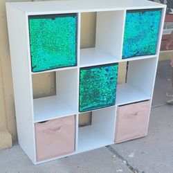 Bonito armario  en buenas condiciones 