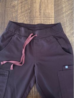 ☕️ 🤎 XS/P Espresso Figs Yola Scrub Pants