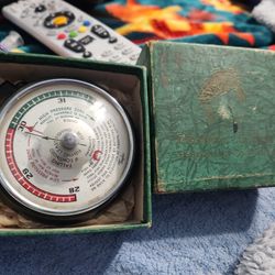 Old Fisherman Taylor Barometer