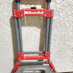 Milwaukee Capacity Rack