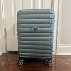 Hard Shell Carry On Suitcase