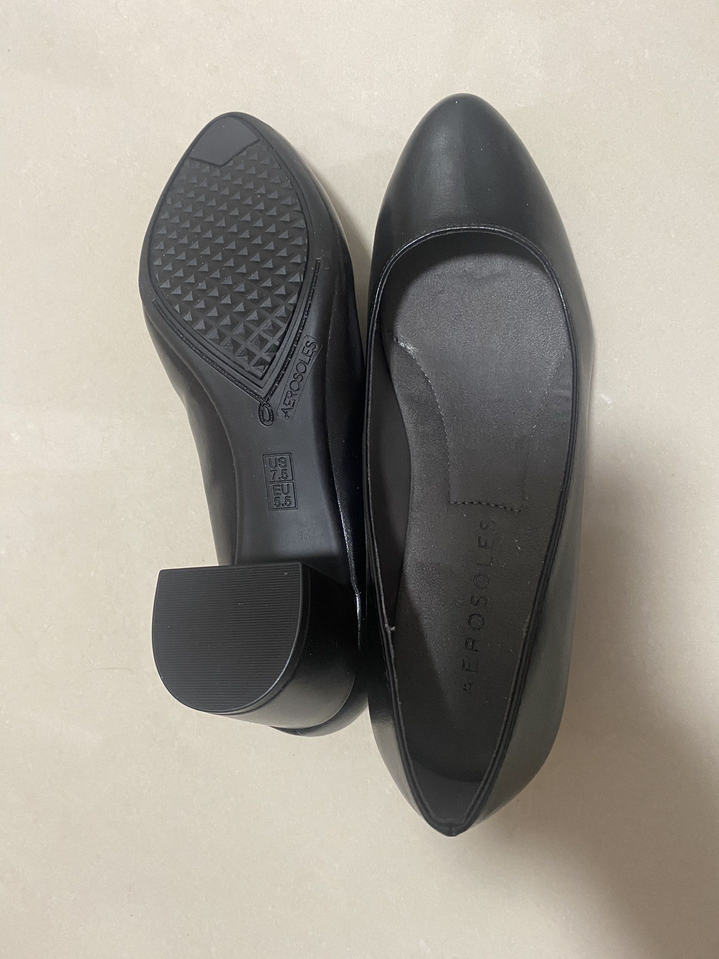 High Quality Aero soles Heel Shoes High quality comfortable 7.5 wide ( please check my other stuff more than 200 items)
