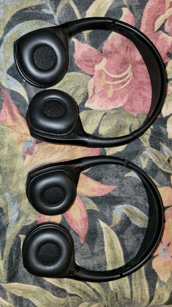 Wireless Bluetooth Headphones