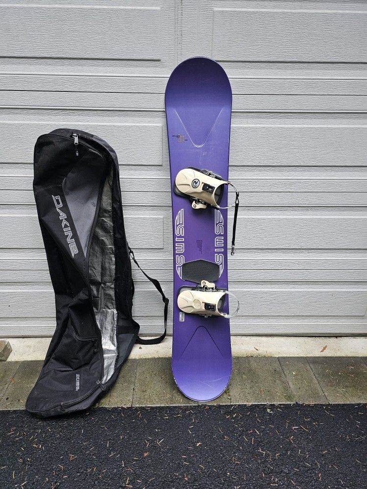 SIMS Snowboard 152 with carrying case Rossignol boots and bindings