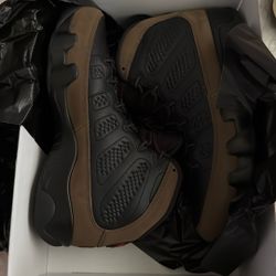 Jordan Olive 9