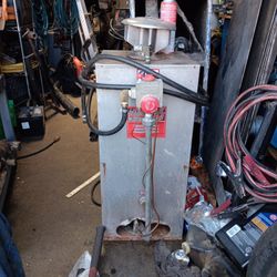 Carpet cleaning machine 