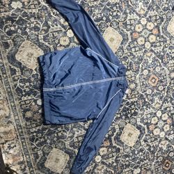 Navy blue gap windbreaker 