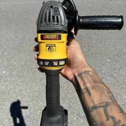 Dewalt 60v Flexvolt Grinder (Tool Only)