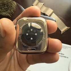 Apple Watch Series 10 Gold Titanium 