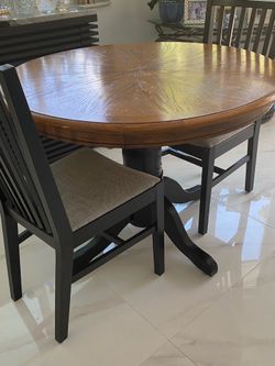 42 inch round kitchen table & 2 chairs