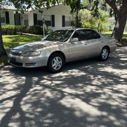 1994 Lexus ES 300